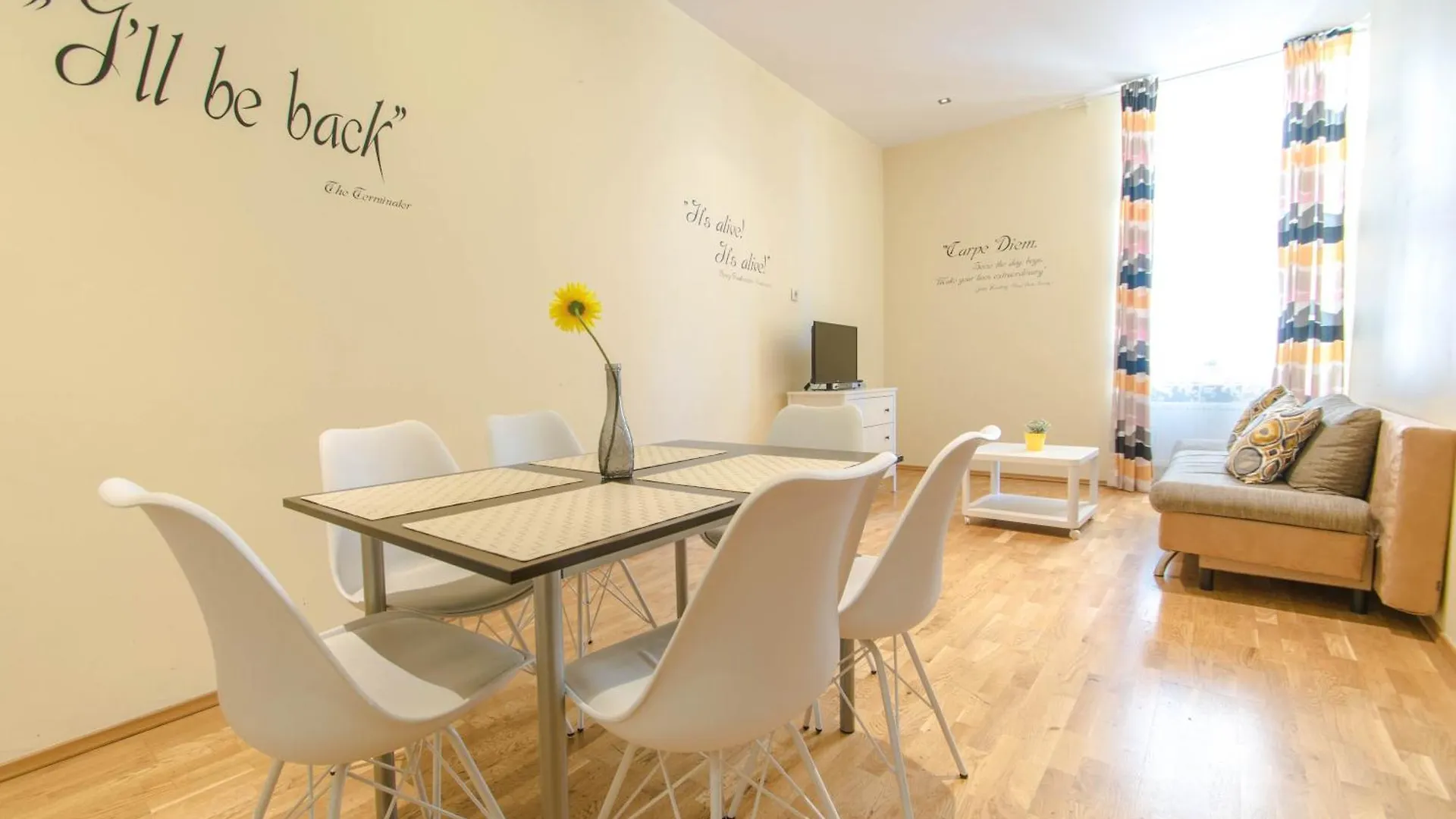 Old Town Apartments Cracovia Polonia
